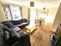 Cosy detached lodge, dog & child friendly with shared pools - B&B Gunnislake