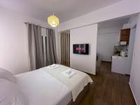 Estia Luxury Apartment - Bed and Breakfast Lamia