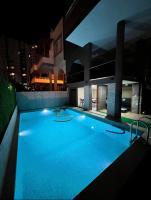 Dubleks Havuzlu Lüks Villa - B&B