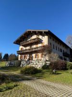 Gästehaus Hausenbauer - B&B