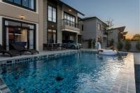 Villa con piscina privada