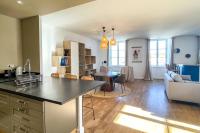 Appartement rénové sur le port de Saint Martin de Ré - Chambres d'hôtes Saint-Martin-de-Ré
