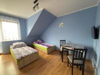 Zweibettzimmer mit eigenem Bad