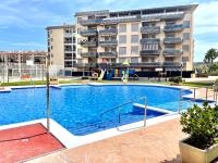 APARTAMENTO EN LA PINEDA y PARKING - Ferienwohnung