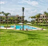 Cosy Flat 2 Bedrooms With Pool And Garden - B&B