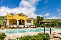 Villa Saige , piscina con idromassaggio - B&B