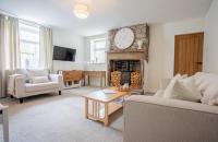 Warm Cottage Stay In Lindley - Long Term - B&B Lindley