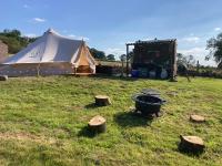 Hen Cloud View Bell Tent