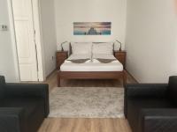 Korvin One Apartman - B&B Pápa
