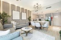 Luxury 4 Bedroom Apartment with Ferrari World and Sea Views, Yas Island Waterfront, Pool, Gym, Playground, Walk to Yas Mall - B&B Abu Dhabi Island and Internal Islands City