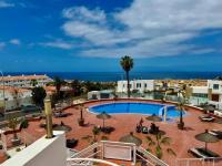 Ocean View Apartment with Sunset Terrace - B&B Adeje
