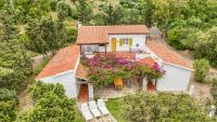 Beachfront Traditional Villa - B&B San Priamo