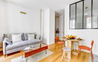 Eiffel Tower & Rue Gros Caillou - 1BR - Paris Vacation Rentals - B&B París