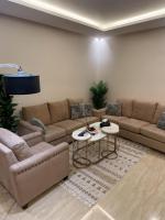 شقة كاملة بدخول ذاتي وواي فاي - Ferienwohnung Al Kharj