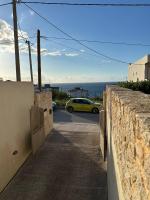 Quiet Nest apartment - B&B Koumpéli