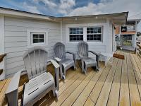 Toes in the Sand - B&B Carolina Beach