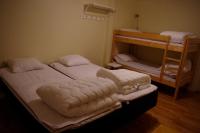Chambre Quadruple avec Salle de Bains Commune