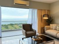 High Floor Sea Facing Apartment - B&B Dar es-Salam