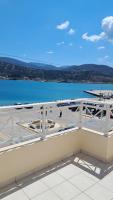 SeaFrontView Penthouse - B&B Argostoli