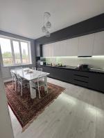 Ulukhaus - B&B At-Bashi