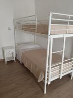 Twin Room with Private External Bathroom