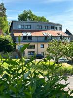 EifelZeit Ferien- & Monteurwohnung - Bed and Breakfast Kall