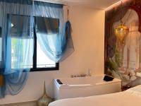 Double Room with Spa Bath