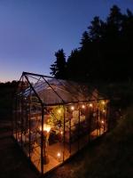 L'Ô Ré des Bois, hébergement insolite Clair de Lune, Bain norvégien, sauna, kota - Bed and Breakfast Laussonne