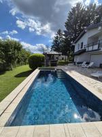 EmUm family cottage - Bed and Breakfast Potkraj