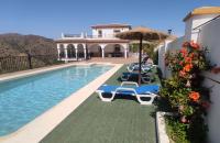 Villa Jazmín.Completa privacidad. Piscina privada. - Bed and Breakfast Málaga