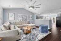 Blue Belle - Across from Pool near Credit One - B&B Charleston