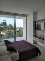 132 m2 de Luz, Confort y Vistas al Mar - Sierra Beach Resort - Bed and Breakfast Santa Marta