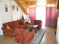 Appartamento con 3 Camere da Letto e con Balcone