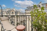Bright & Chic apartment Near Porte Maillot - 4P - Bed and Breakfast Neuilly-sur-Seine