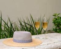 Arch Window garden apartment - B&B Stellenbosch