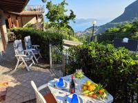 Appartamento con 1 Camera da Letto e Vista Lago