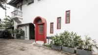 MiraNamin Nest KAMANTIGI - Two Bed Suite in Historic Home with Luxury Indoor Plunge Pool, Garden Access, Self-Service Breakfast, Guest Kitchen, Pet-Friendly - B&B Manila