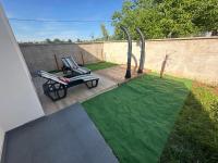 House In Nature urban Medulin - B&B Pula