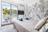 Studio moderne avec Balcon - Plage et tramway a proximité - B&B Nice