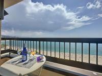 Espectaculares Vistas al mar Playa Malagueta - B&B Málaga