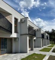 Appartamento con 2 Camere da Letto e Balcone
