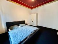 HONOR - Urban Peace Linz - B&B Linz