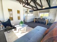 Beauty at the Lake - B&B Taupo