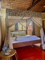 Double Room with Shared Toilet