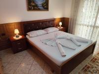 Artur's Apartment 2 - Bed and Breakfast