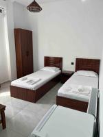 Chambre Lits Jumeaux avec Salle de Bains Privative