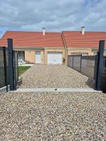 Jolie maison , jardin privé , classée 3 étoiles - B&B Acquigny