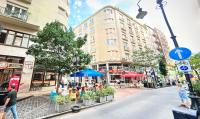 Little Americas New York Rooftop Terrace - B&B Budapest