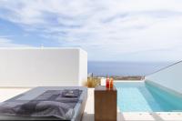 Suite Deluxe avec Piscine à Débordement Privée - Vue sur Mer