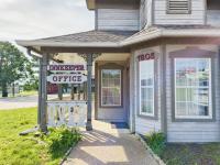 Victorian Inn Athens TX - Bed and Breakfast Athens